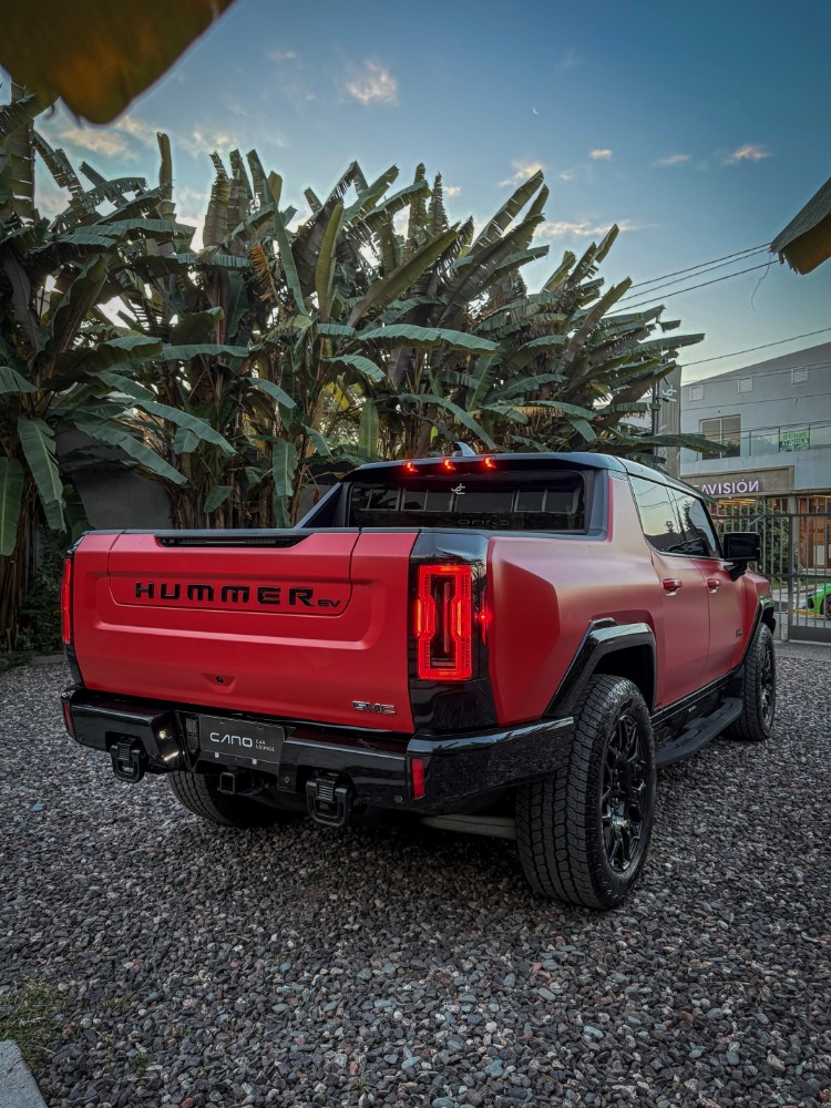 Hummer Hummer EQ — foto 8